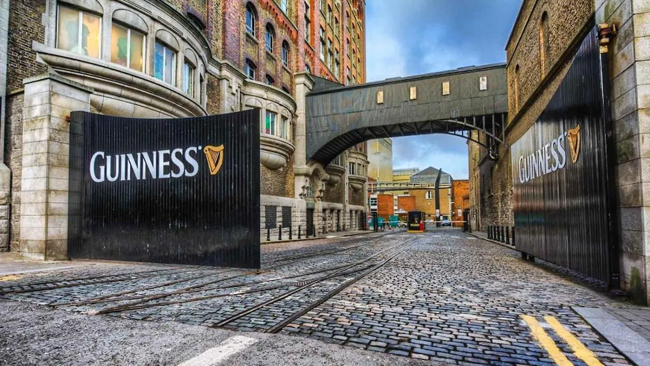 ホテル Travelodge Plus Dublin City Centre