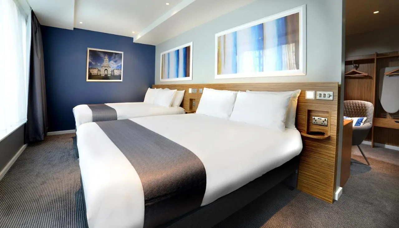 فندق Travelodge Plus Dublin City Centre