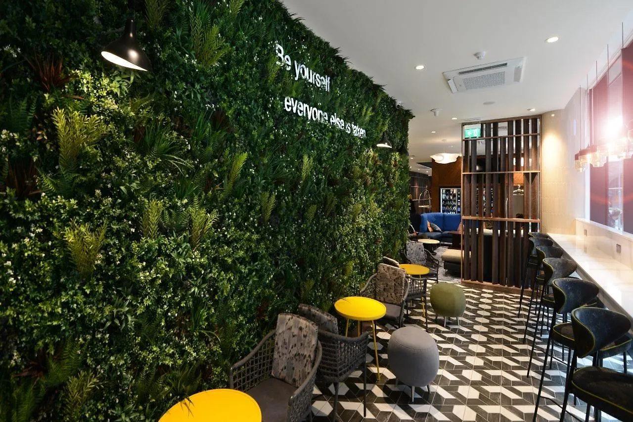 Travelodge Plus Dublin City Centre 3*,  アイルランド