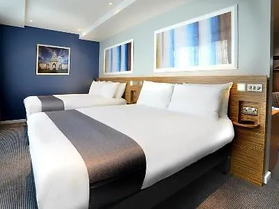 Travelodge Plus Dublin City Centre